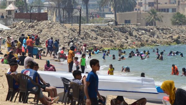 شاطئ بورفؤاد يشهد