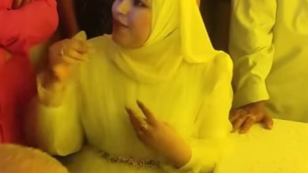العروس صاحبة الفيديو