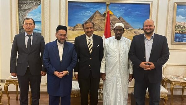 جانب من وصول الوفود