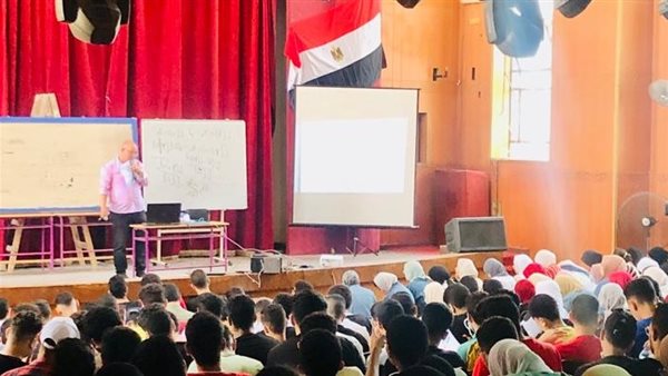 قوافل المراجعة للطلاب