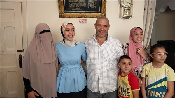 الطالبة نوران مع