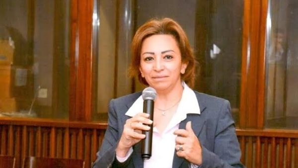 النائبة مها عبد الناصر