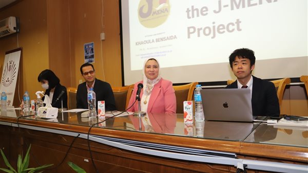 جانب من المؤتمر 