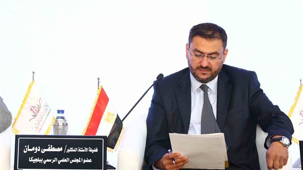 د.مصطفى دومان خلال