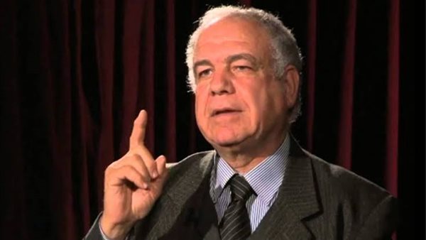 احمد بهاء الدين 