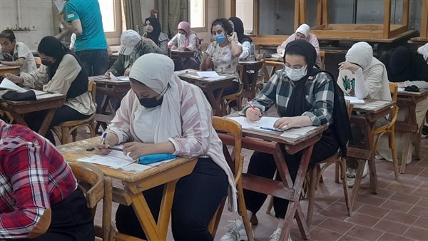 لجان الامتحانات 