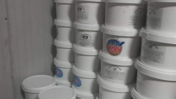 ضبط 225 علبة جبن