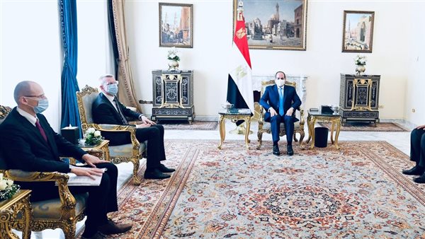 الرئيس السيسي يستقبل