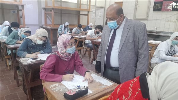 لجان الامتحانات 