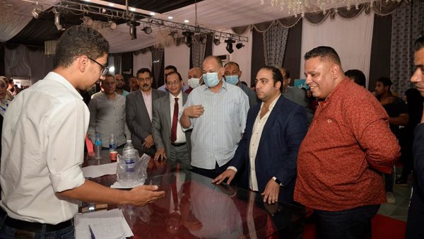 محافظ أسيوط يتفقد