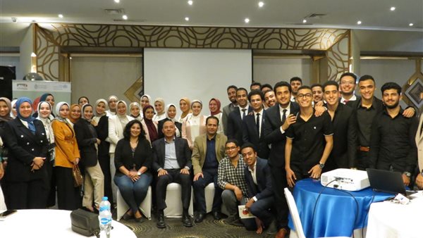 جانب من اللقاء 