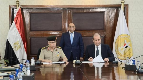 جانب من مراسم التوقيع