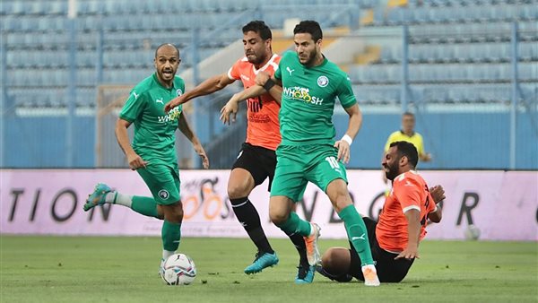 بيراميدز ضد البنك