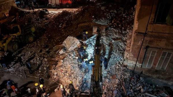  انهيار عقار بالإسكندرية