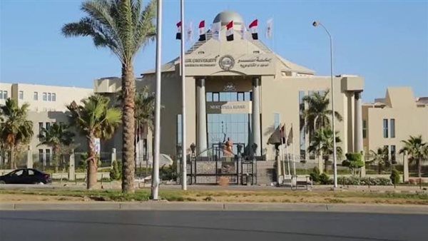 جامعة 6 أكتوبر 