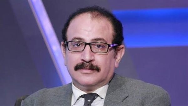 د. طارق فهمي 