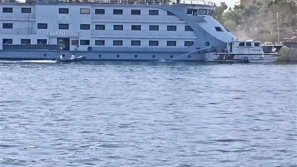 حريق بمركب في الأقصر