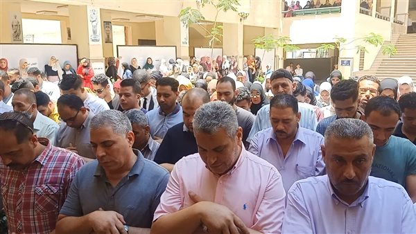  صلاة الغائب على