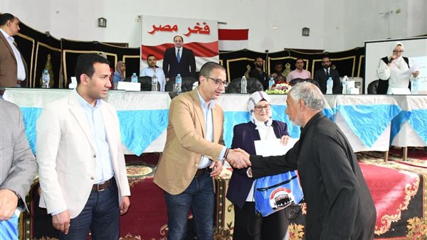 محافظ الفيوم 