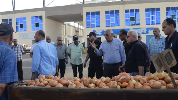 المحافظ يدعو المواطنين