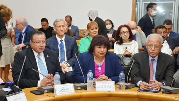 ايناس عبد الدايم