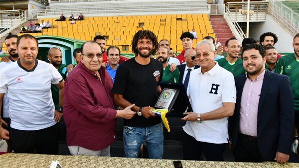 خلال التكريم