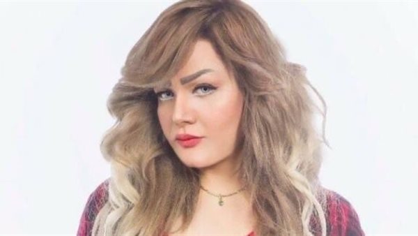 المذيعة شيماء جمال