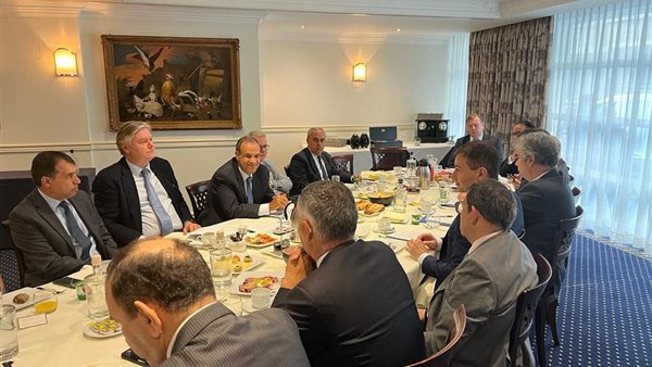 جانب من الجلسة