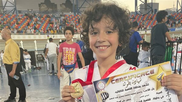 اللاعب ياسين محمد