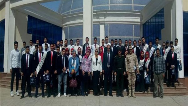 طلاب الجامعات