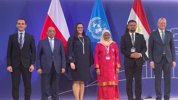 وزير التنمية المحلية