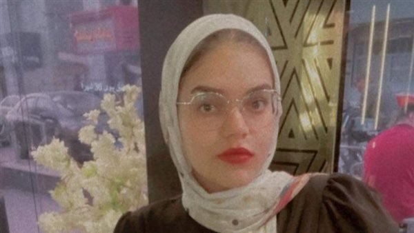 الطالبة بسملة الثانية