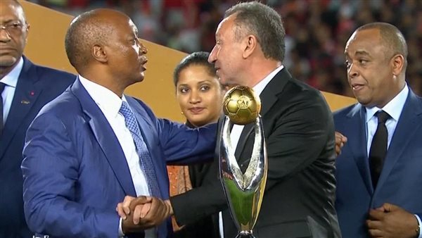 الخطيب ورئيس الكاف