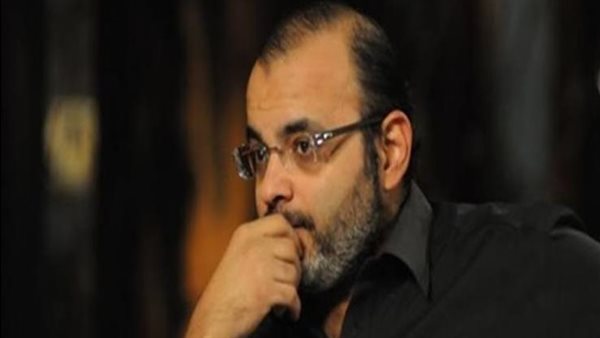 أيمن بهجت قمر 