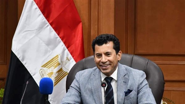 الشباب والرياضة 