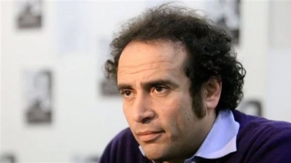 عمرو حمزاوي