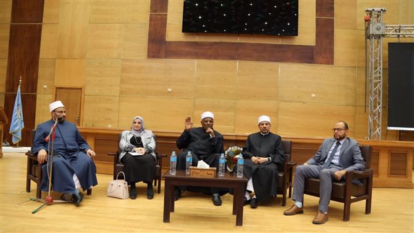 جانب من اللقاء 