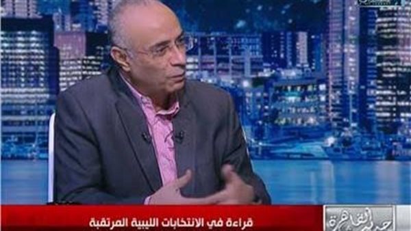 خالد محمود الباحث