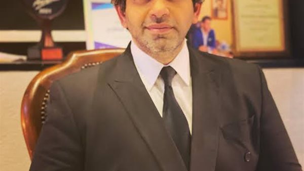  أحمد الطاهري،