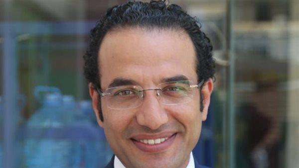 احمد كمال معاون وزير