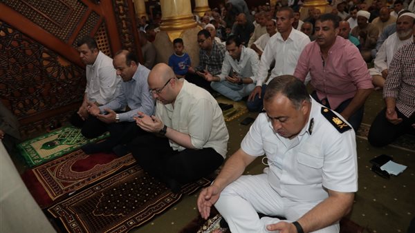 محافظ بني سويف يشهد