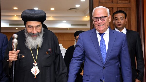 محافظ بورسعيد يستقبل