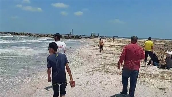 البحث عن جثة طفل