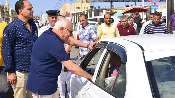 محافظ بورسعيد يتابع