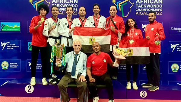 منتخب مصر الأول للبومزا