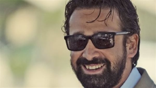 كريم عبد العزيز