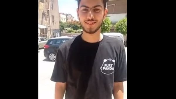 أحد طلاب الثانوية