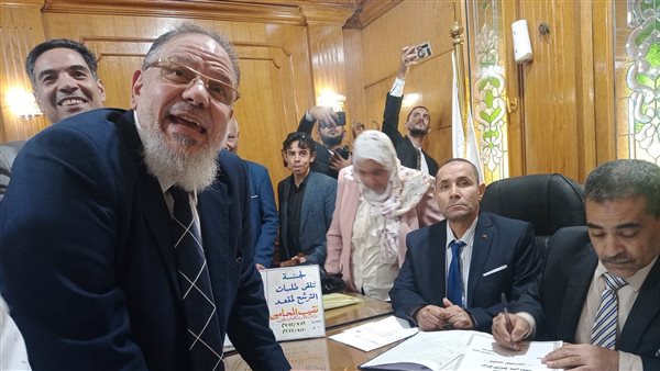 منتصر الزيات 