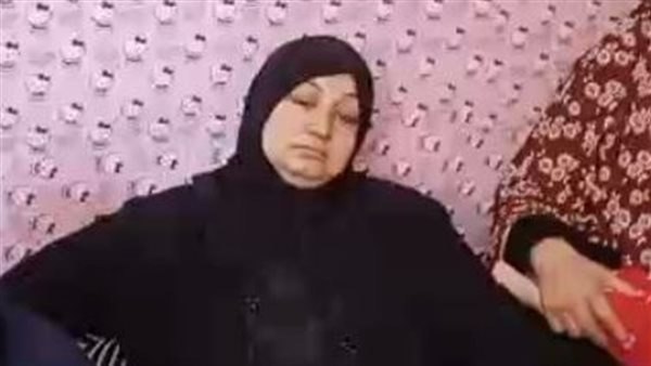 انهيار والدة المجني