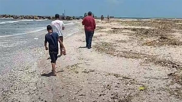 انتشال جثة الطفل